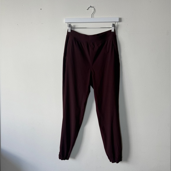 Lululemon Burgundy Eggplant Joggers -6 - Picture 1 of 7